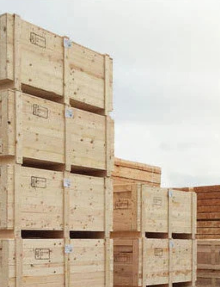 Ventilated wooden boxes manufacturer and supplier in Saudi Arabia for agricultural produce dates and food export